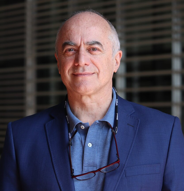 Dr. Carlos Santamarina